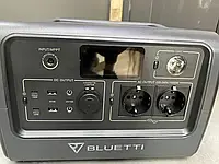 Зарядная станция Bluetti PowerOak EB70 716Wh/1000W - (1400 W ПІКОВА) - Блекаут