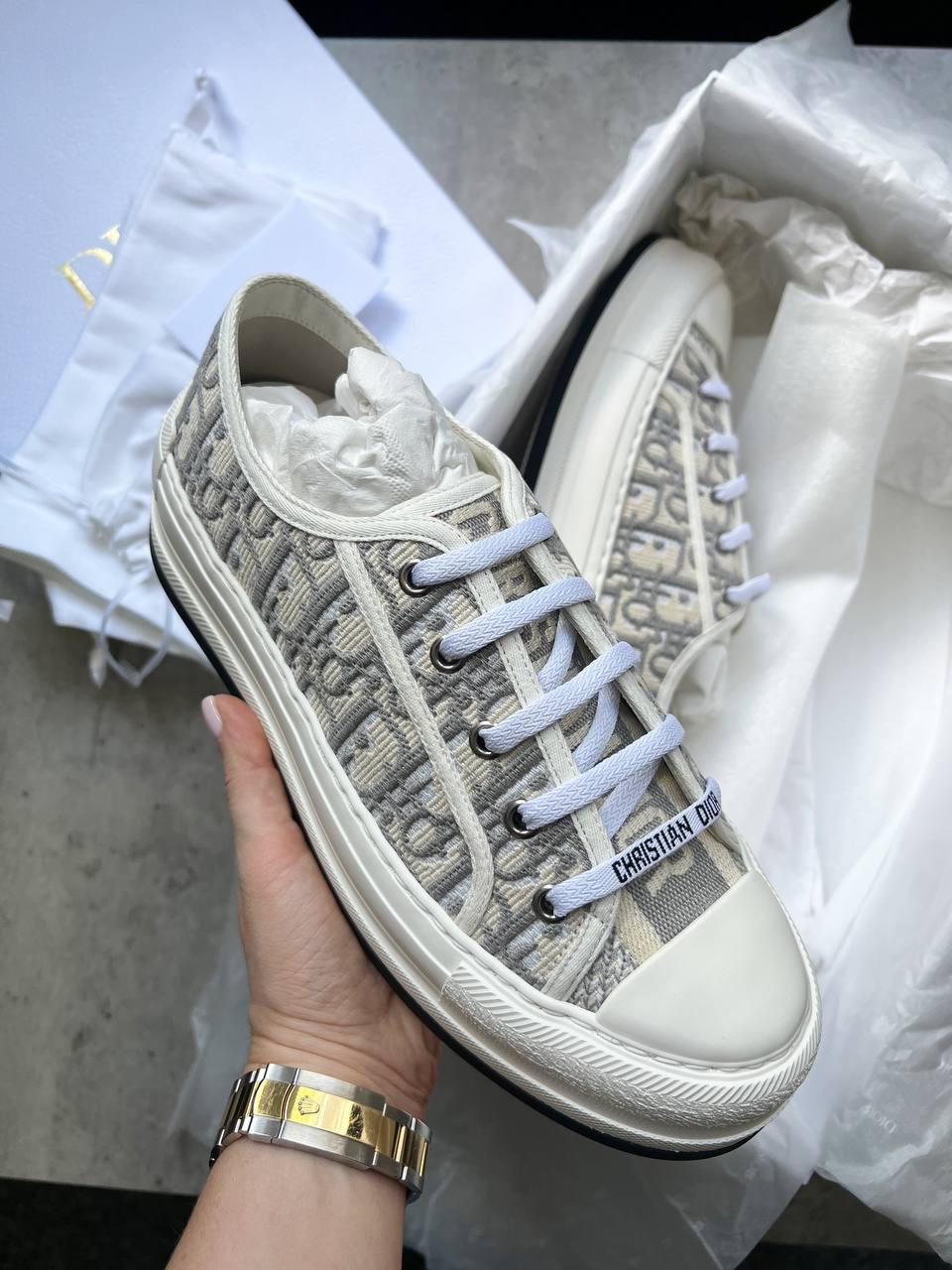 Жіночі білі текстильні кеди на платформі Dior Oblique Embroidered Walk'n'Dior з вишивкою Крістіан Діор