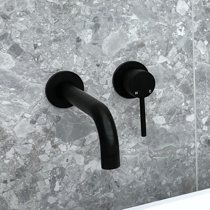 5234951044_w640_h640_523495104