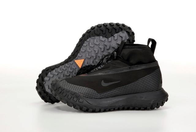 Nike ACG Mountain Fly GORE-TEX Черные  фото