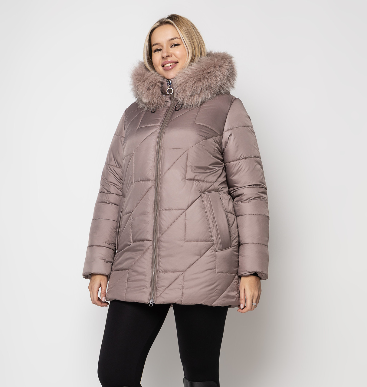 Чорний пуховик з хутром від виробника Україна, фото 1