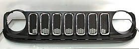 Решітка радіатора grill Jeep Renegade 2015-2018 у зборі 5XB15LXHAA, 6RZ57TZZAA