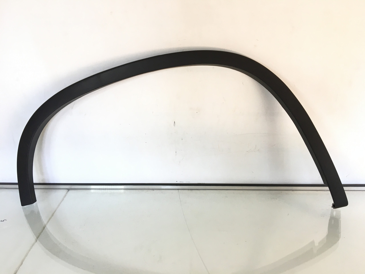 Накладка крила VW Tiguan 2006-2017 5N0854819B задня ліва