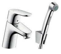 Змішувач для умивальника з гігієнічним душем Hansgrohe Focus 31926000