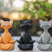 Причудливая фигурка кота Будды 12х8 см, медитация, йога, коллекционная, счастливый кот, Серый