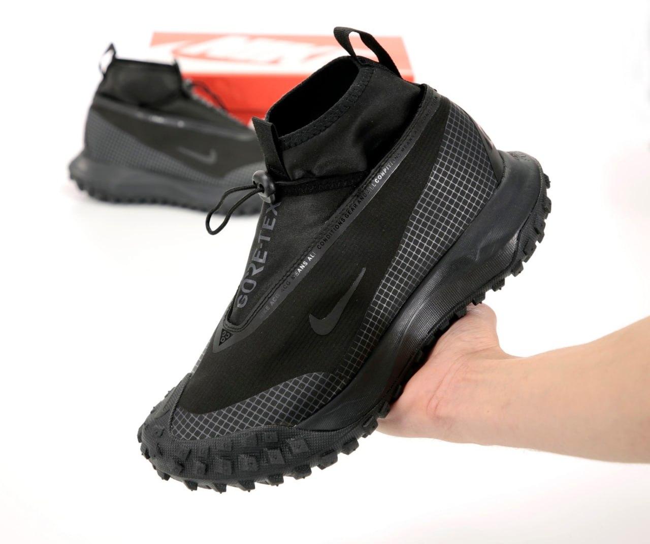 Чоловічі чорні Кросівки Nike ACG Mountain Fly GORE-TEX