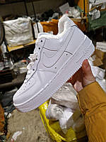 Женские зимние кроссовки Nike Air Force 1 Low White Fur (белые) низкие стильные кроссовки арт7612 Найк тренд