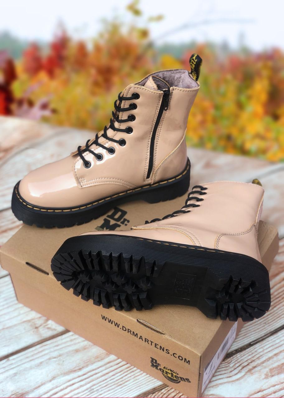 Женские зимние ботинки Dr. Martens Jadon Patent Beige (бежевые) высокие повседневные боты арт6471 Др Мартинс - фото 4 - id-p2054828214