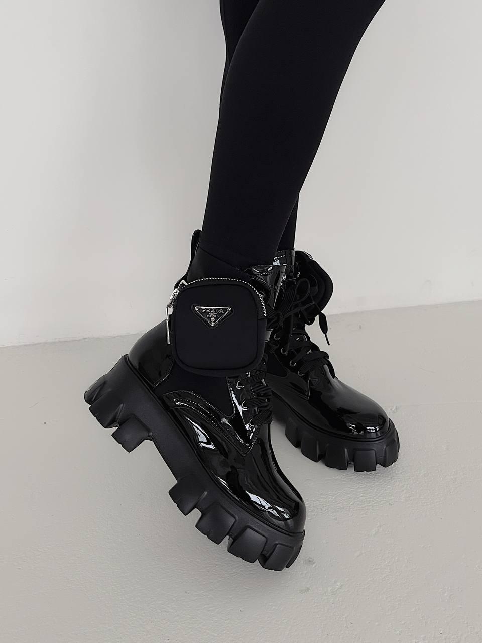 Женские зимние ботинки Prada Leather Boots Nylon Pouch Gloss Мех (черные) высокие модные ботинки PR004 Прада - фото 4 - id-p2054828374