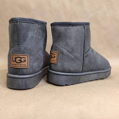 СЕРЫЕ угги экоЗАМША с рыжей лейбл UGG на пяточке короткие (h=16 см) на плоской подошве унисекс, фото 6