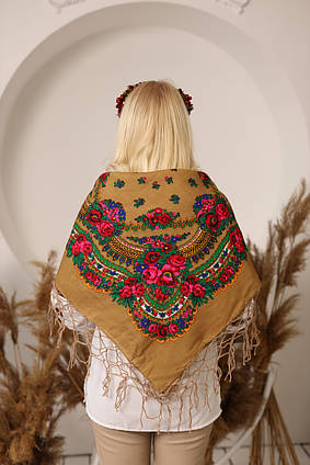 Українська хустка (100×100) коричнева