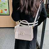 Жіноча класична сумка 8747 крос-боді на ремінці через плече біла, фото 6