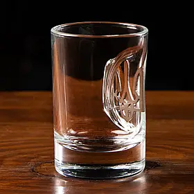 Чарка з гербом України