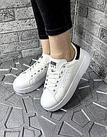 Кросівки Stan Smith у білому кольорі з чорним задником 37-41