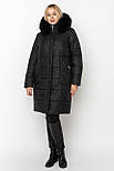 Стильний молодіжний чорний пуховик із натуральним хутром, фото 2