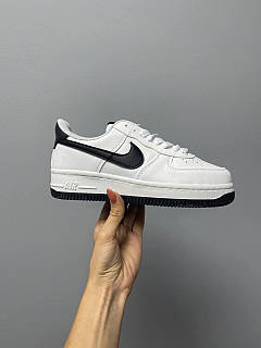 Nike air force 1 07 trainers white hot sale