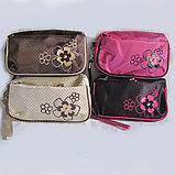 Косметичка об'ємна ,прямокутна з ручкою, декор квіти рожева, фото 4