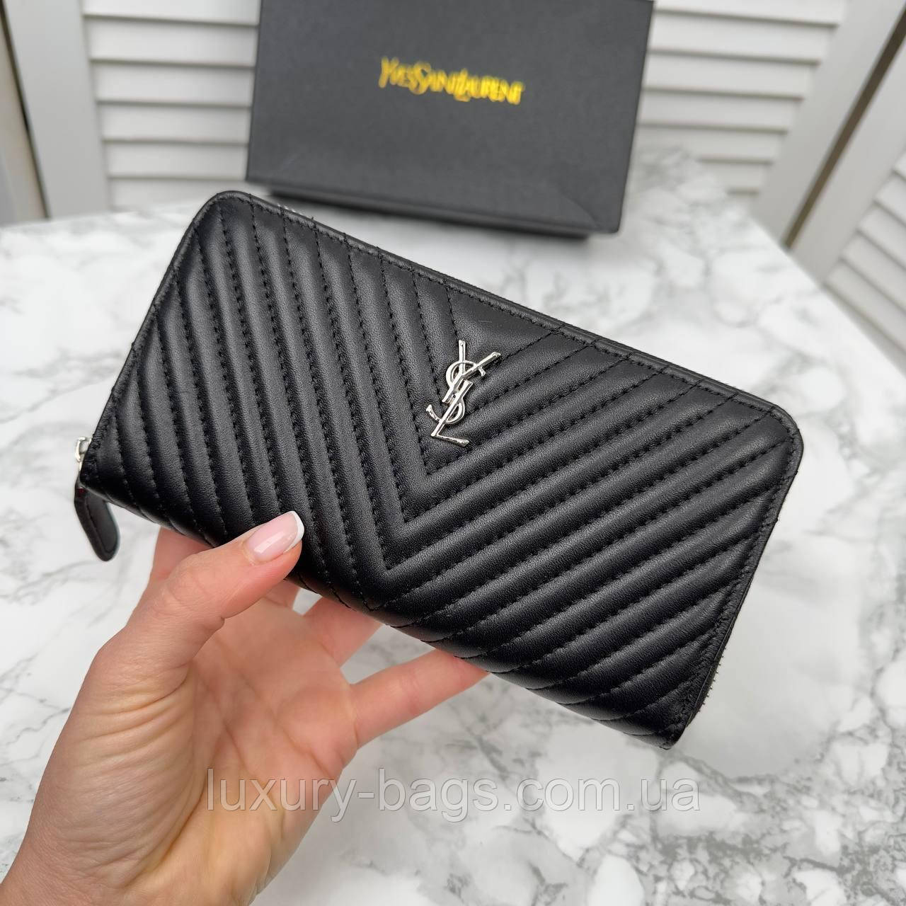 Жіночий елегантний гаманець на блискавці Yves Saint Laurent