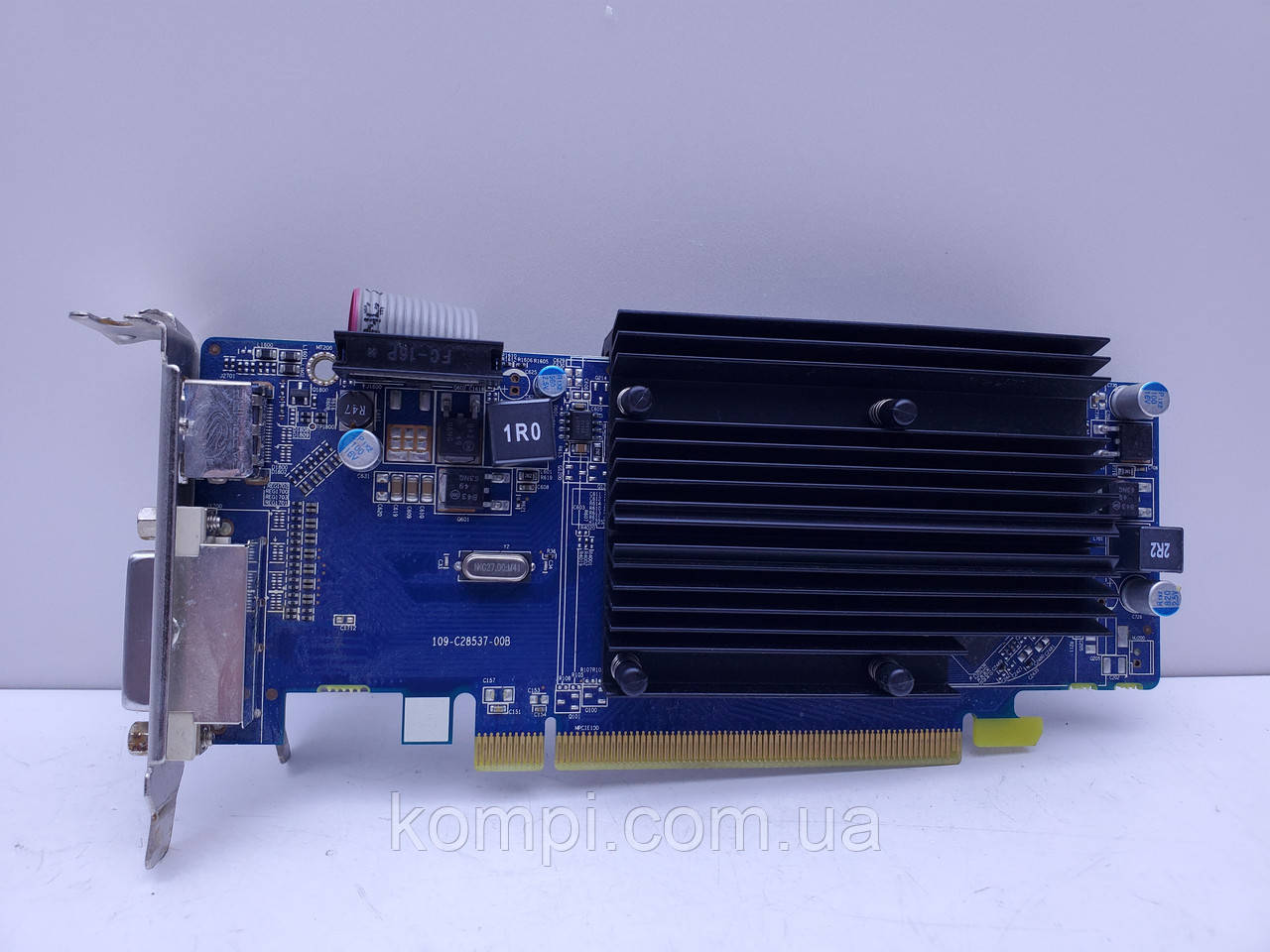 Відеокарта Sapphire Radeon HD 6450 1GB Low profileI,GDDR3,64 Bit,PCI-Ex,Б/у)