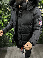 Зимний пуховик Canada Goose черный