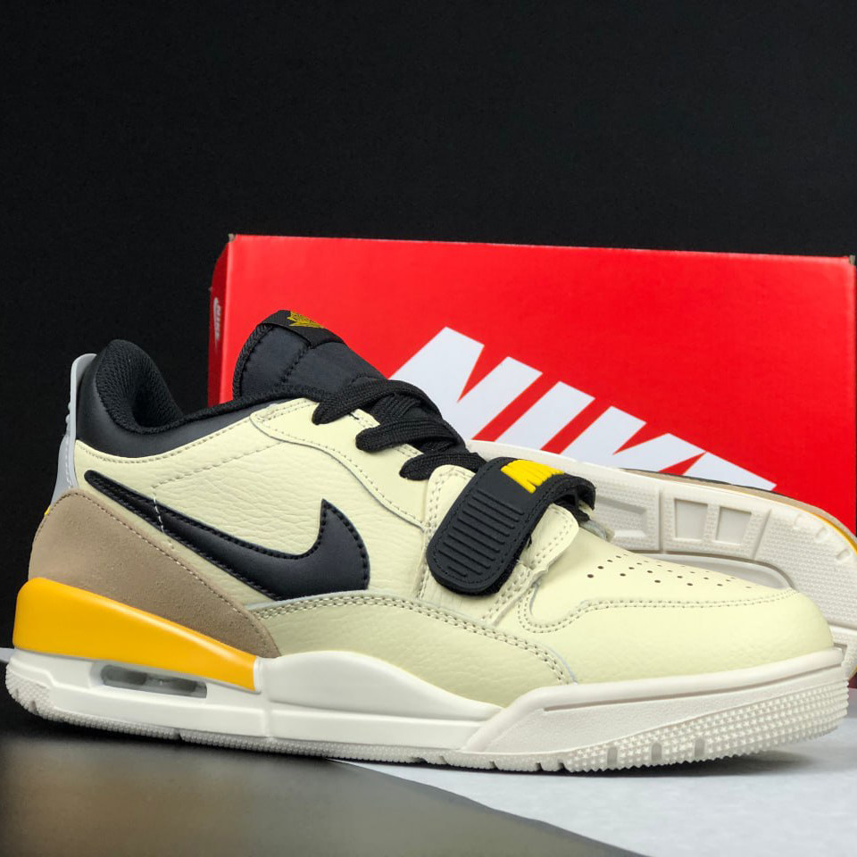 Чоловічі кросівки Nike Jordan Legacy 312 Low молодіжні шкіряні бежеві