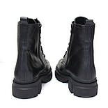 Шкіряні черевики з гумкою і блискавкою застібкою зимове жіноче взуття на платформі COSMO Shoes Katerinа, фото 5