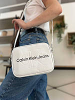 Жіноча сумка через плече кельвін кляйн стильна Calvin Klein класична, біла повсякденна