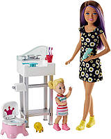 Игровой Набор Barbie Skipper / Скиппер - Няня "Приучение к горшку" серии "Уход за малышами" горшок и столик