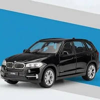 Масштабная модель автомобиля BMW X5 1:24, черная