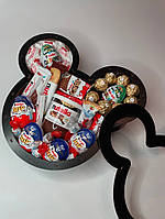 Сладкий подарочный бокс с конфетами Киндер Сюрприз в форме Микки-Мауса