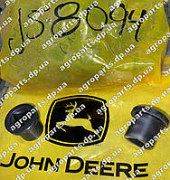 Втулка J58094 пласт. John Deere BUSHING SQUARE BORE FERTILIZER BAR