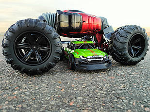 Іграшка Машинка-трансформер перевертень всюдихід CHAMPION 48 см