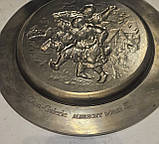 Велика колекційна олов'яна тарілка Танці, фото 3