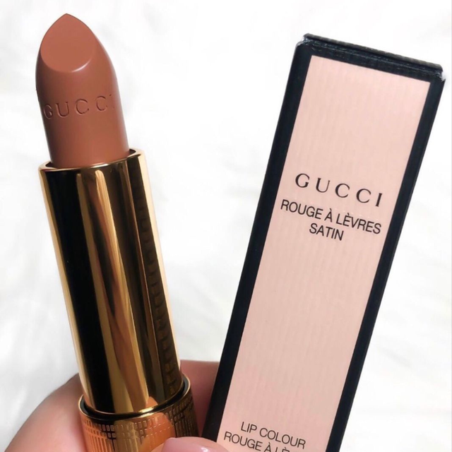 Gucci Rouge A Levres Satin Lipstick 104 Penny Beige 3.5 STARLOOK