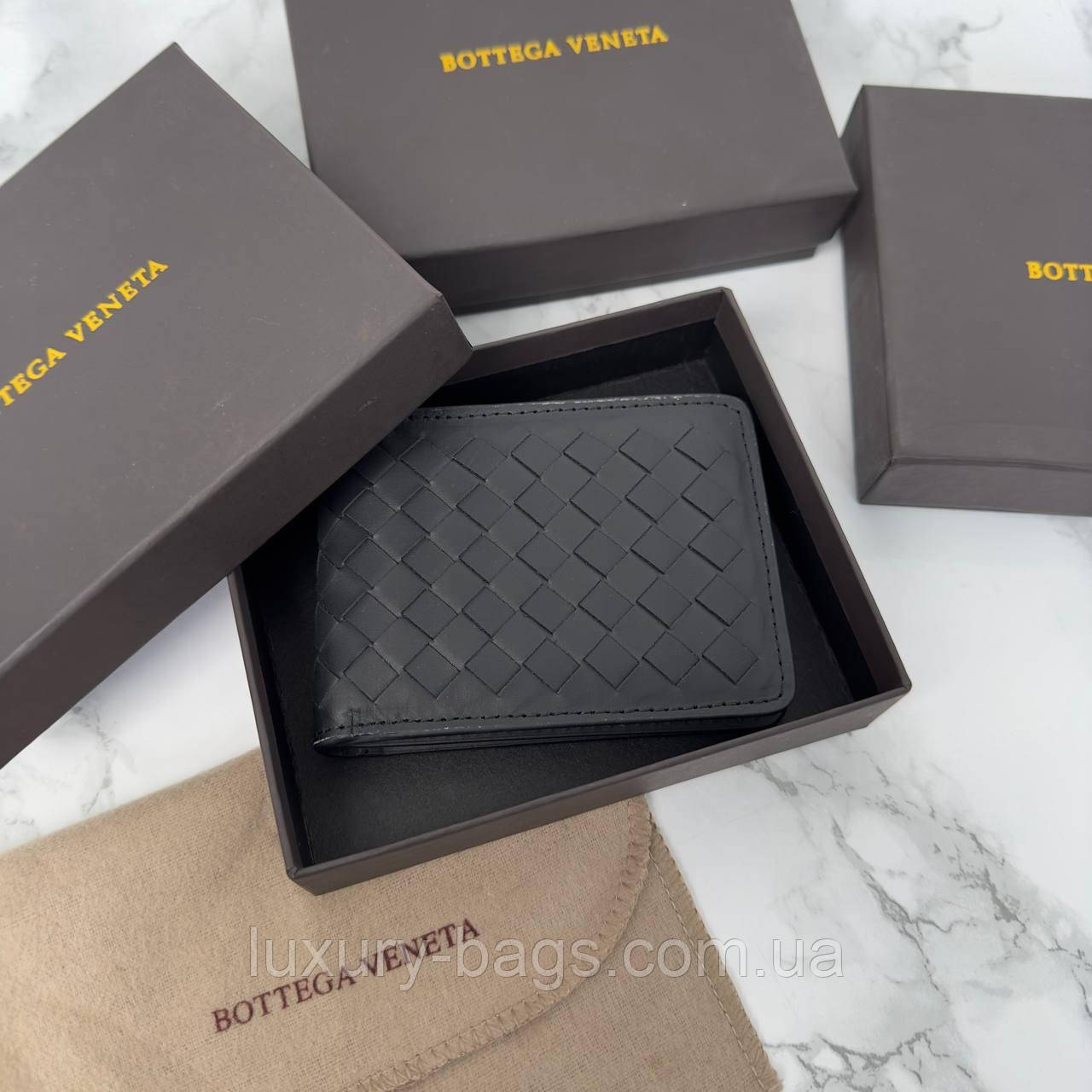 Чоловіча шкіряна візитниця Bottega Veneta