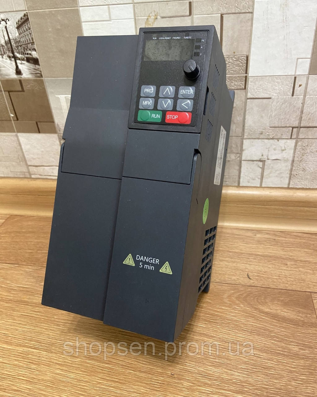 Повышающий Частотный преобразователь частоты 11 кВт 25Ампер 220в вход ...