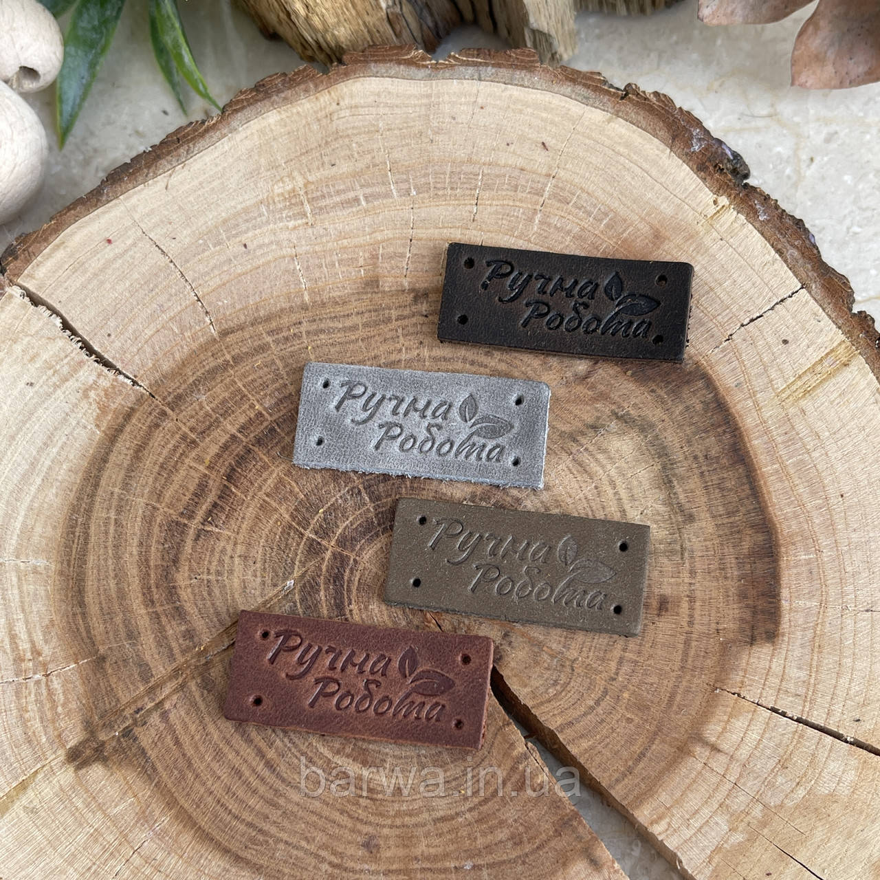 Шкіряна бірка пришивна з тисненням  РУЧНА РОБОТА 3,5х1,5 см