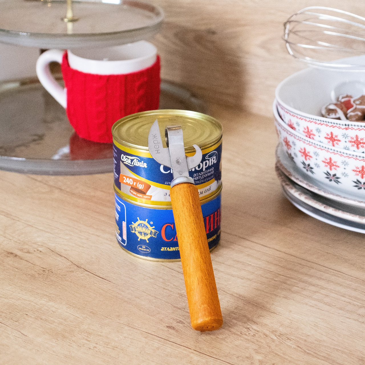 Ніж консервний відкривачка для банок та консервів з дерев'яною лакованою ручкою 16 см, фото 1