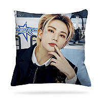 Подушка  | Stray Kids 08 Hyunjin