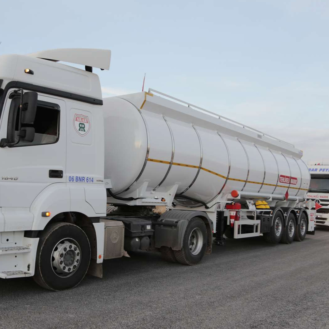 Паливна цистерна SINAN (4 секції) / FUEL TANKER SINAN (4 SECTION), фото 1