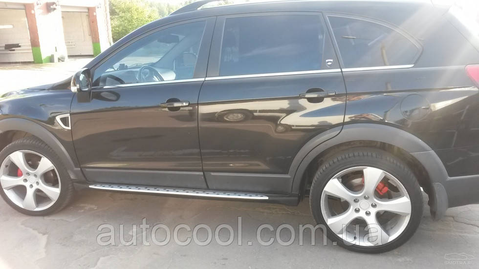 Бічні пороги в штатні місця Chevrolet Captiva 2006+/2011+ г.в. Шевролет Каптіва