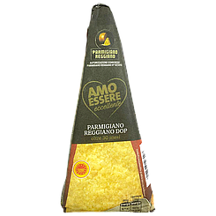 Сир витриманий реджано Амо Ессере Amo Essere 30/М parmigiano reggiano dop 200g 90шт/ящ (Код: 00-00015743)