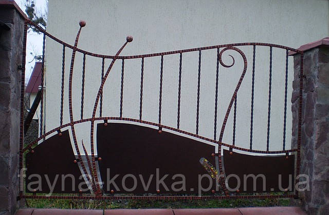 Кована огорожа (1222)