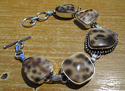 Незвичайний браслет з океанічною раковиною