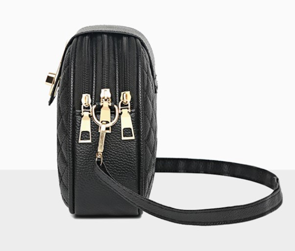 Женская сумочка на ремешке черная из экокожи стильная сумка через плечо для девушки - фото 8 - id-p1449697218