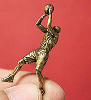 Фигурка статуэтка латунная металл латунь латунная баскетбол баскетболист мяч