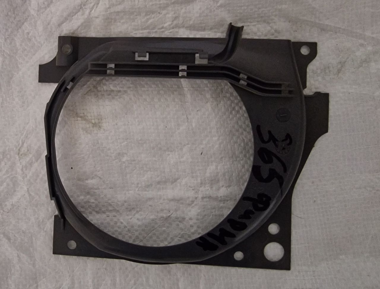Husqvarna 365/372 Кожух крильчатки оригінал 503628301 бензопила, фото 1