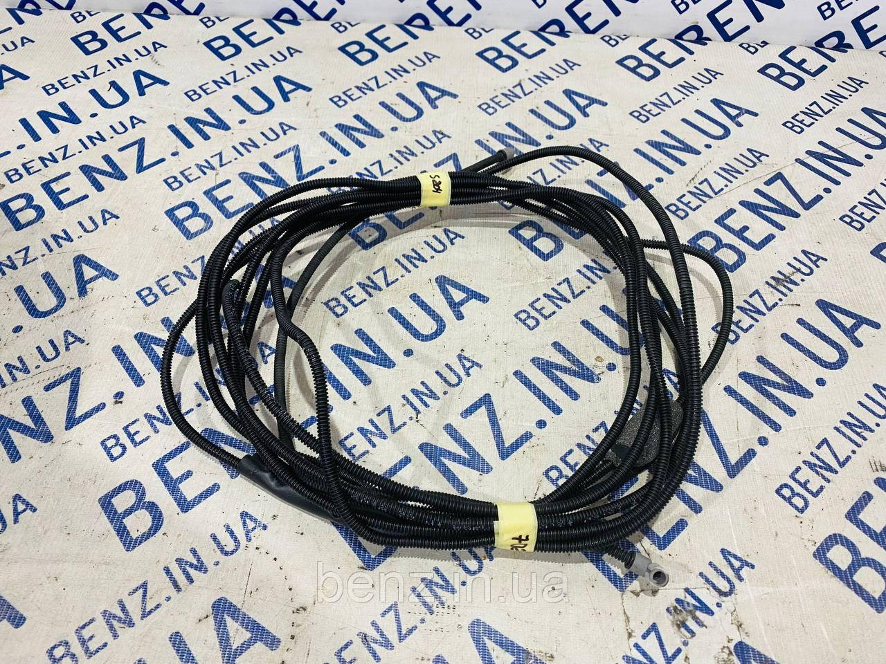 Шланг склоочисника кришки багажника Mercedes S204 A2048600992, A2048601192