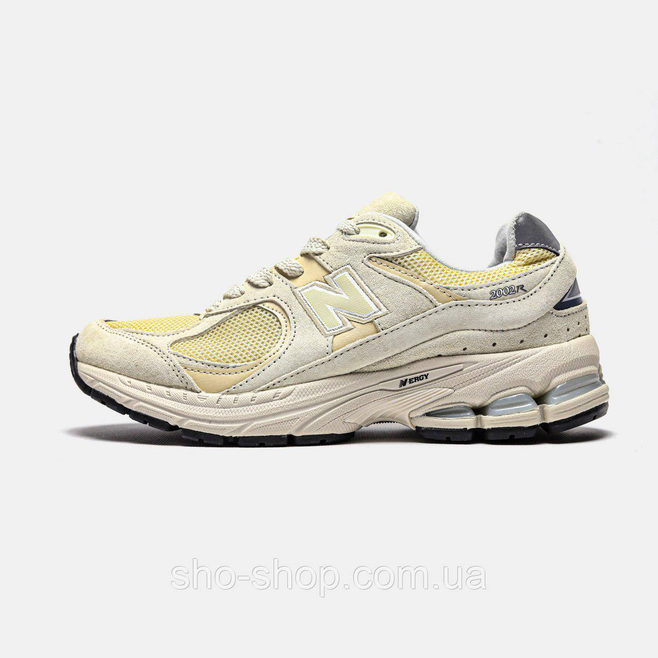 Кросівки New Balance 2002R «Light Bone Aluminium»