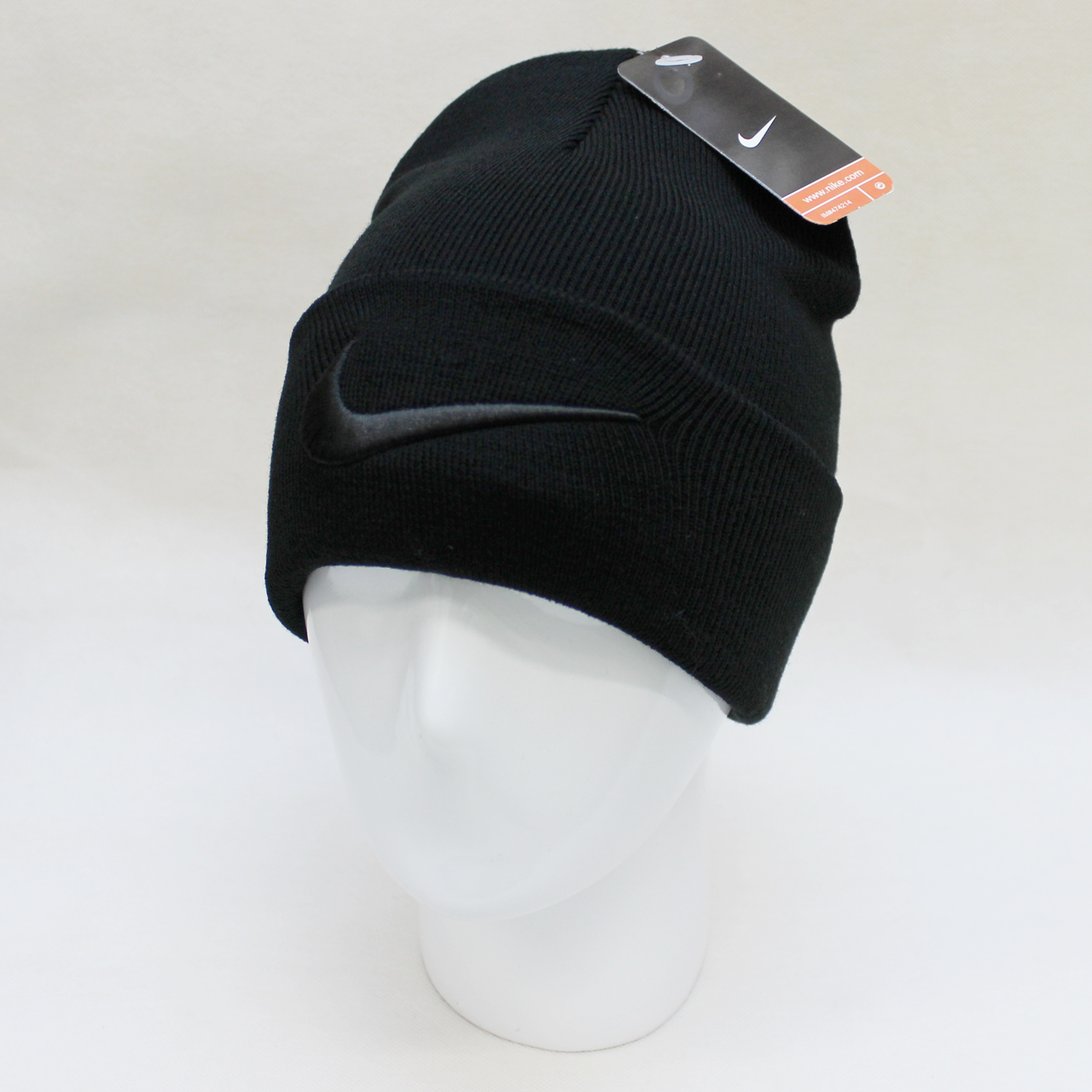 Тепла шапка лопата найк (Nike) чорного кольору з чорною вишивкою на відвороті  ZE00088-8